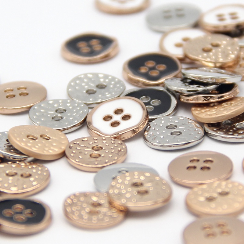 Set 10 Khuy Măng Sét 2 / 4 Lỗ 11mm Bằng Kim Loại Mạ Vàng Dành Cho Trang Trí Áo Sơ Mi / Áo Sơ Mi Trẻ Em