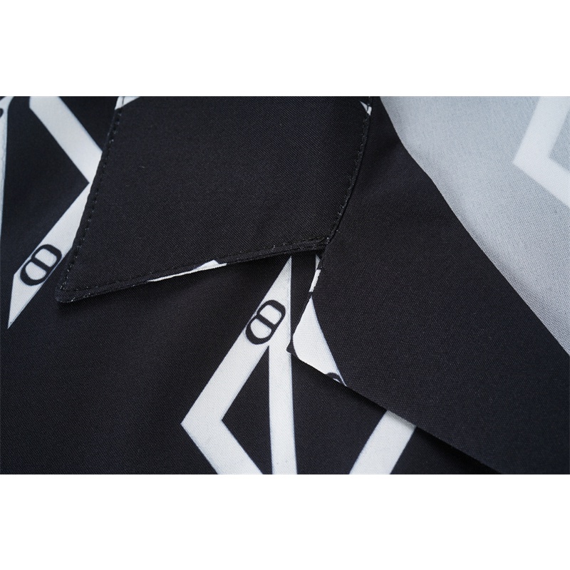 Áo Thun Tay Ngắn In Logo D8O8R &amp; - Thời Trang Đường Phố Cổ Điển Mới Nhất 2023