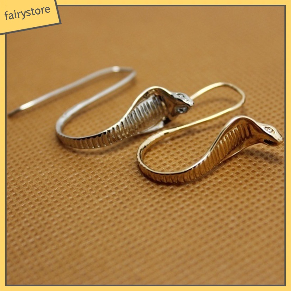 Khuyên Tai Móc Lủng Lẳng Mặt Hình Rắn Cobra Chạm Khắc Cổ Điển Cho Nữ [FRO]