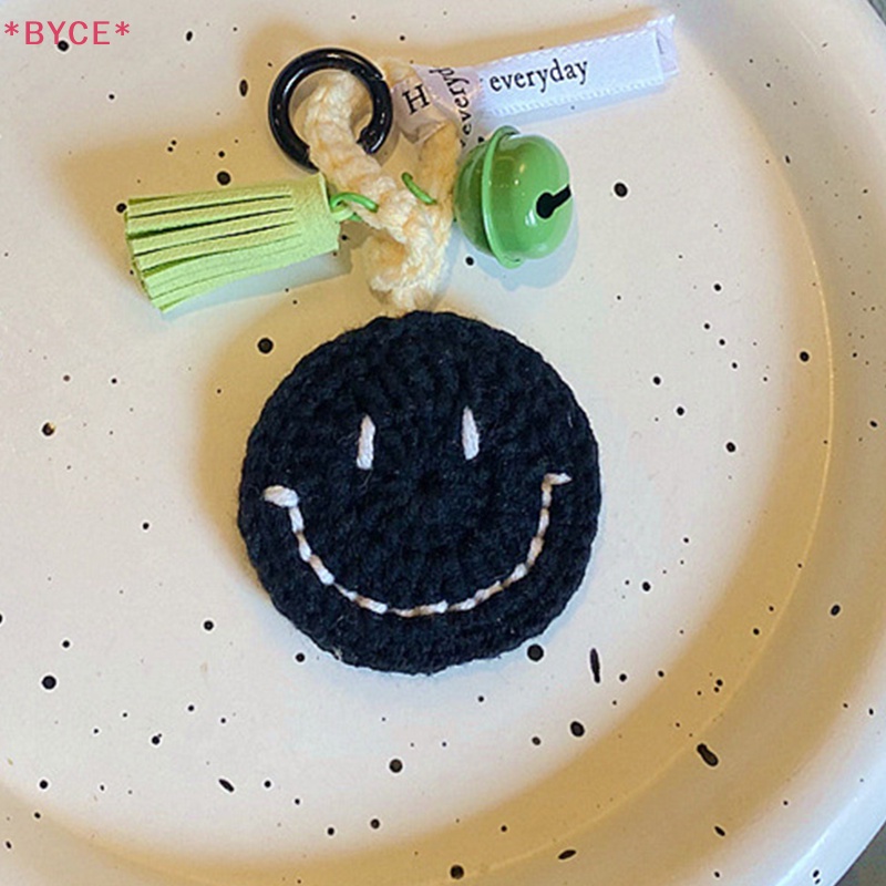 Móc Khóa Hình Mặt Cười Đan Len Thủ Công Phối Tua Rua Và Chuông Thời Trang Cho Nữ Mới