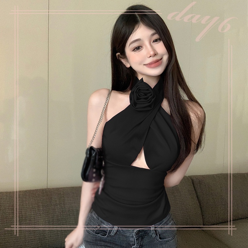 Áo Croptop Sát Nách Hoạ Tiết Hoa Thiết Kế Dây Đan Chéo Quyến Rũ