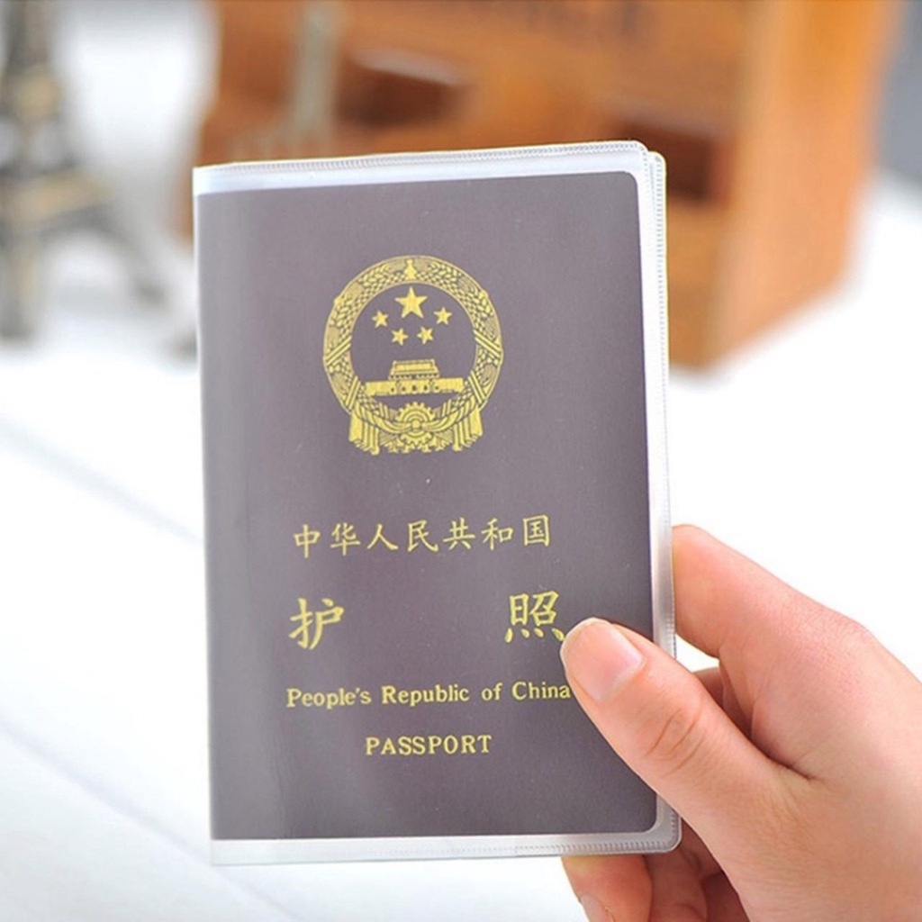 Vỏ bọc hộ chiếu - Bao đựng passport trong suốt nhựa PVC chống thấm nước có ngăn kẹp vé du lịch, thẻ ATM tiện lợi