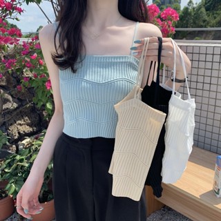 Bên trong dệt kim dây treo ngắn áo sơ mi mỏng phía dưới phụ nữ 2023 mùa hè mới mặc bên ngoài ống mỏng trên cùng áo vest không tay