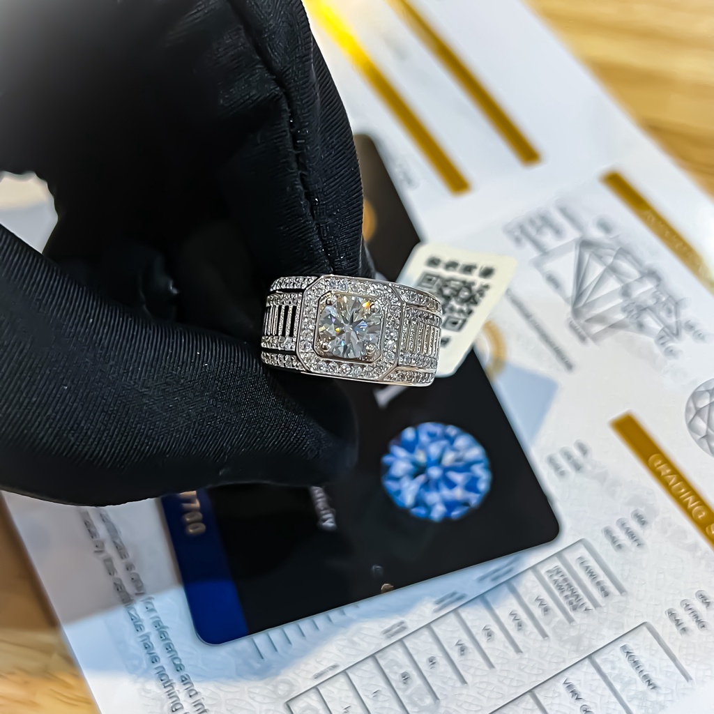 Nhẫn bạc nam kim cương Moissanite 6.5mm xi bạch kim Freesize, kiểm định GRA sang trọng NNAM001 - Linh Watch Luxury