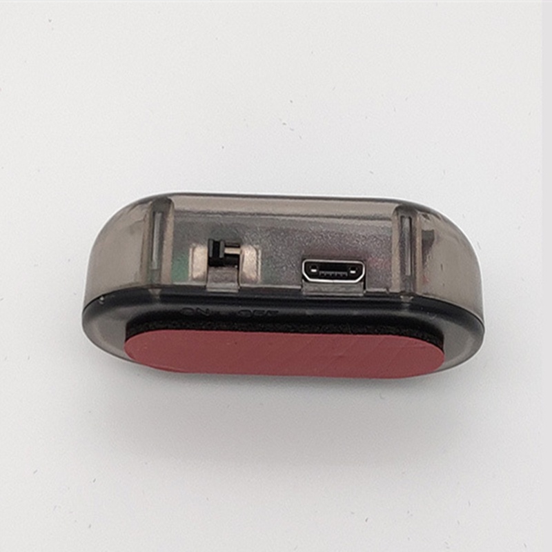 Xe hơi giả an ninh ánh sáng năng lượng mặt trời mô phỏng cảnh báo giả cảnh báo không dây chống trộm đèn cảnh báo đèn led nhấp nháy giả