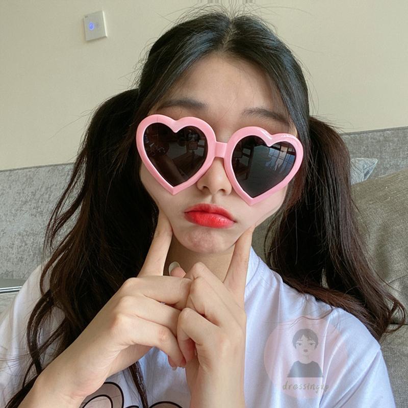 Dre-heart shaped sunglasses for women fashion kính râm trái tim quá khổ kính mắt retro ủng hộ đảng