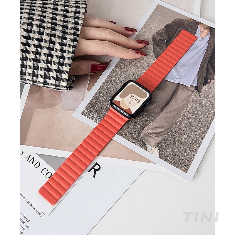 Dây Đeo Silicone Khóa Nam Châm Cho Apple Watch 8 7 41 / 45mm Series 6 5 4 3 2 SE S8 Ultra 49mm 44mm 40mm