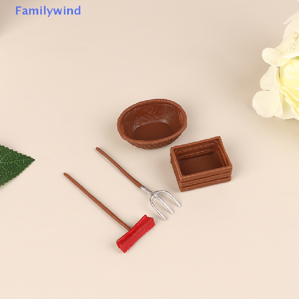 Set 4 Mô Hình Các Dụng Cụ Nông Trại Mini Trang Trí Nhà Búp Bê