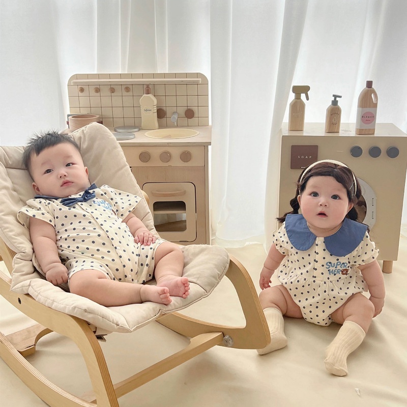 Áo Liền Quần Ngắn Tay Họa Tiết Chấm Bi Thời Trang Cho Bé