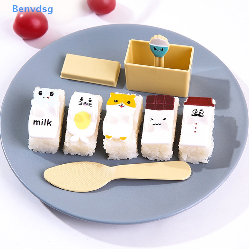 1 Set Khuôn Làm Sushi Chống Dính Hình Khối Nhỏ Kèm Muỗng Tiện Dụng DIY