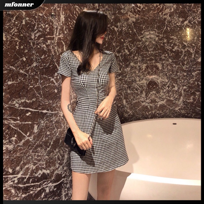 Đầm Cotton Ngắn Tay Cổ Chữ V Họa Tiết Sọc Caro Phong Cách Retro