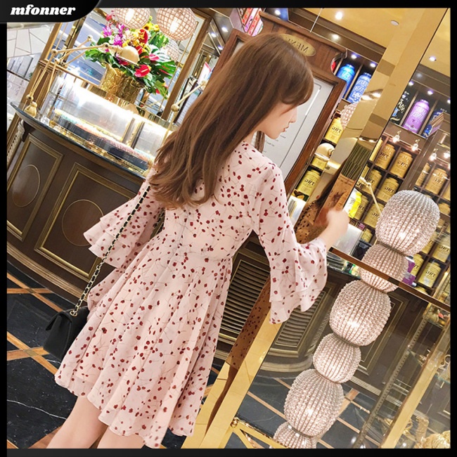 Đầm Hoa Cổ Chữ V Phối Bèo Lá Sen Xinh Xắn Thời Trang Mùa Hè Cho Nữ