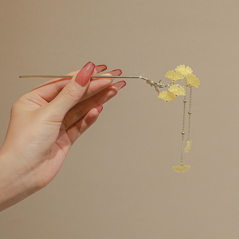 Trâm Cài Tóc Tua Rua Hoa Lily Ngọc Trai Rung Phong Cách Hán Phục Mùa Hè Cho Nữ