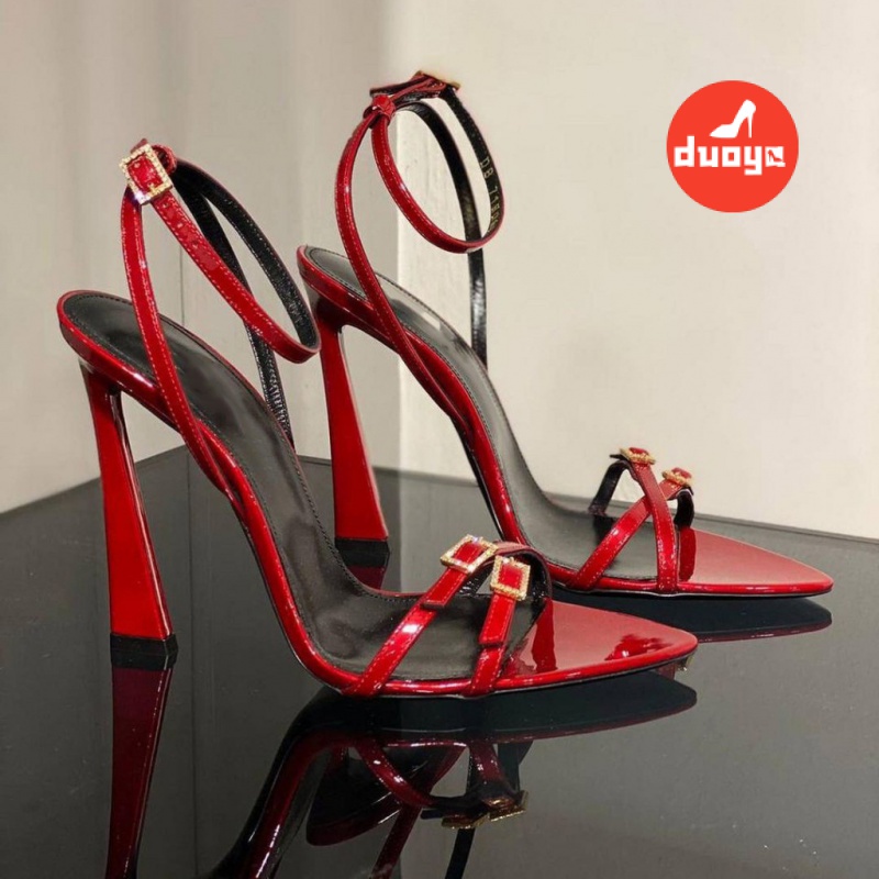 Duoya Tóc Thẳng ~ [Hàng Có Sẵn] Giày Cao Gót Hở Ngón Quai Da Bóng Đính Đá Có Khóa Cài Màu Đỏ Miễn Phí Vận Chuyển