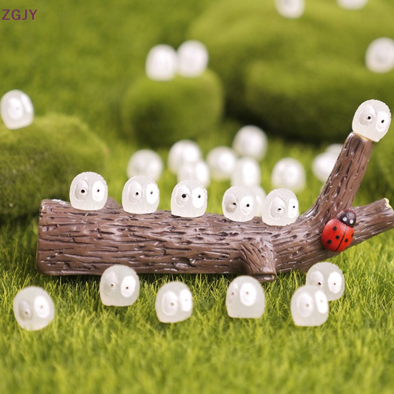 Set 11 Phụ Kiện Trang Trí Nội Thất Xe Hơi Dễ Thương Mới