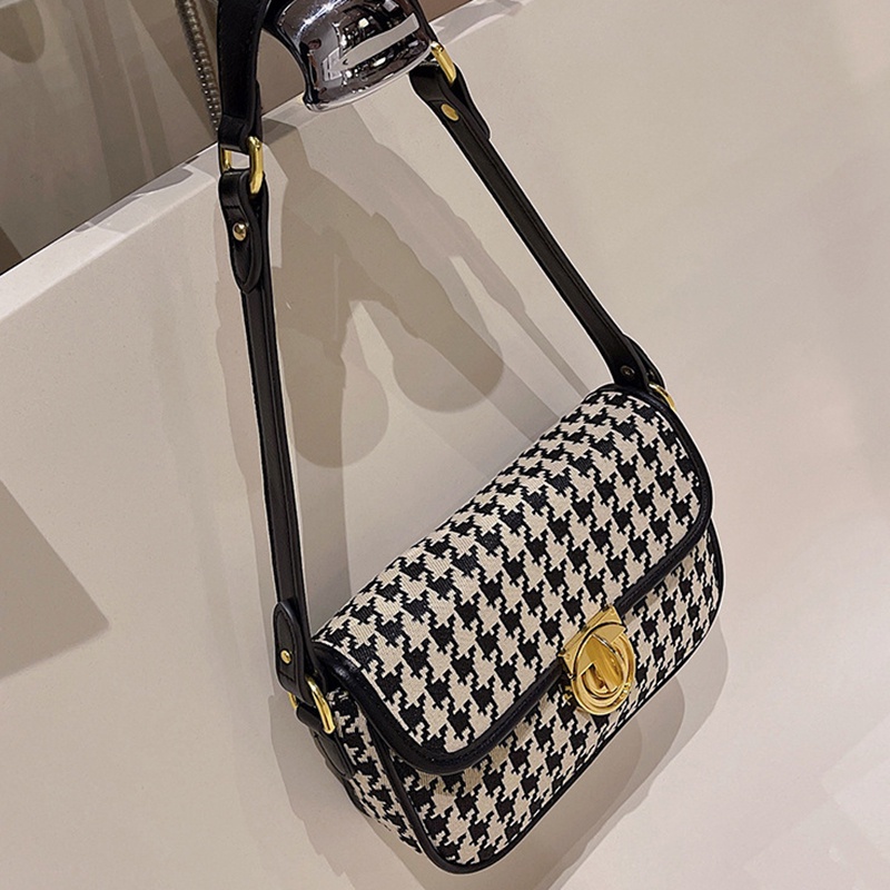 Ielgy Túi Xách Đeo Vai baguette Kết Cấu Nuche Pháp Thiết Kế Một Bên Vai Cho Nữ