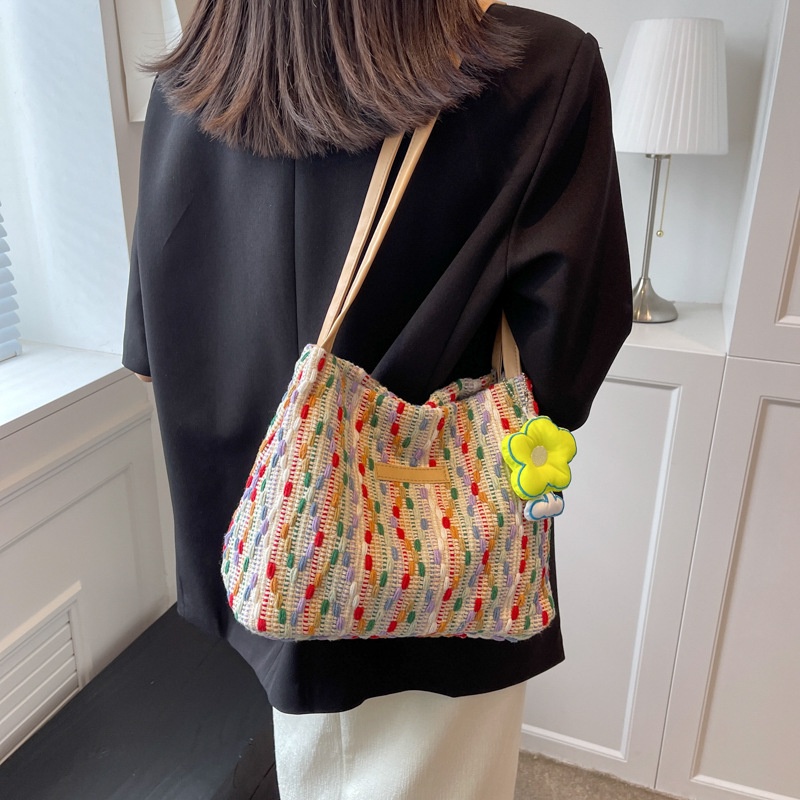 Túi tote Đeo Vai Sức Chứa Lớn Mẫu 2023 Thời Trang Mùa Hè Cho Nữ AC2352