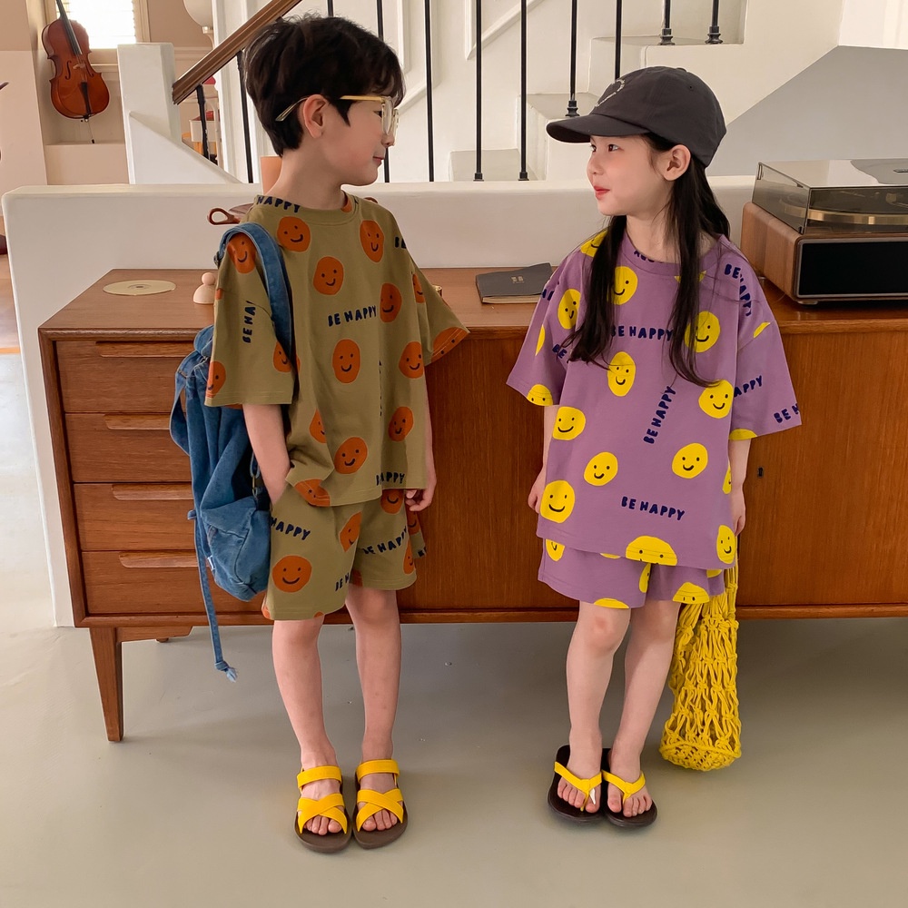 Bộ Áo Thun Tay Ngắn Dáng Rộng In Hình Mặt Cười + Quần Thời Trang Cho Bé