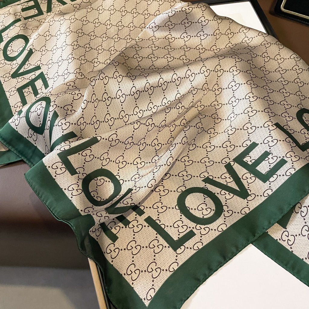 Khăn Choàng Cổ Vuông 70CM (27.55inch) In Họa Tiết Chữ GG Sang Trọng Cho Nữ