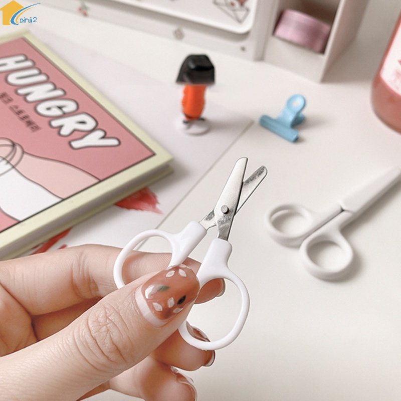 Kéo Nhỏ Chuyên Dụng Cho Học Sinh Tiện Lợi