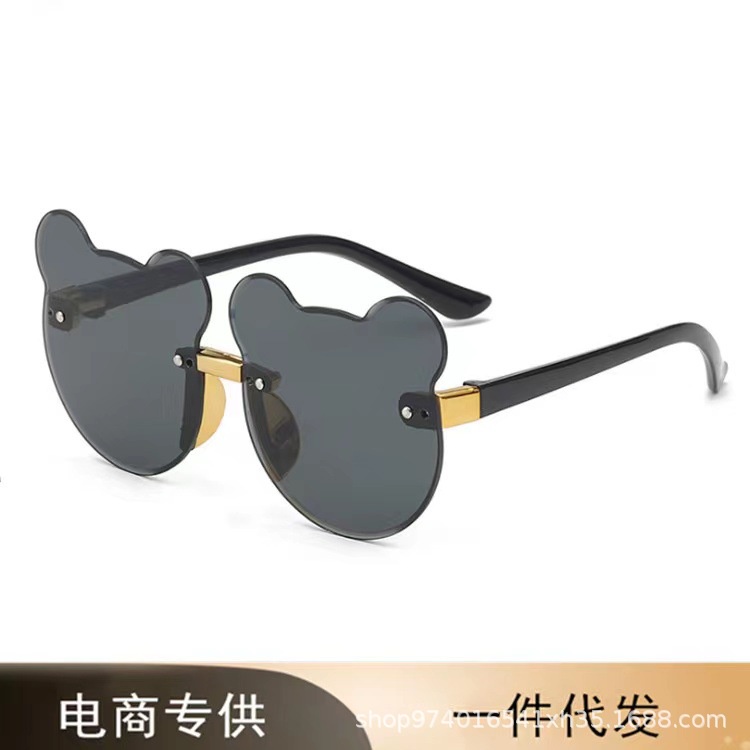 Kính Chống Nắng Chống Tia Cực Tím Hình Gấu Dễ Thương Thời Trang Cho Bé Trai Và Gái