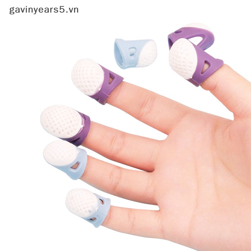 Bọc Bảo Vệ Ngón Tay Bằng Silicone 2 Kích Cỡ Tiện Dụng