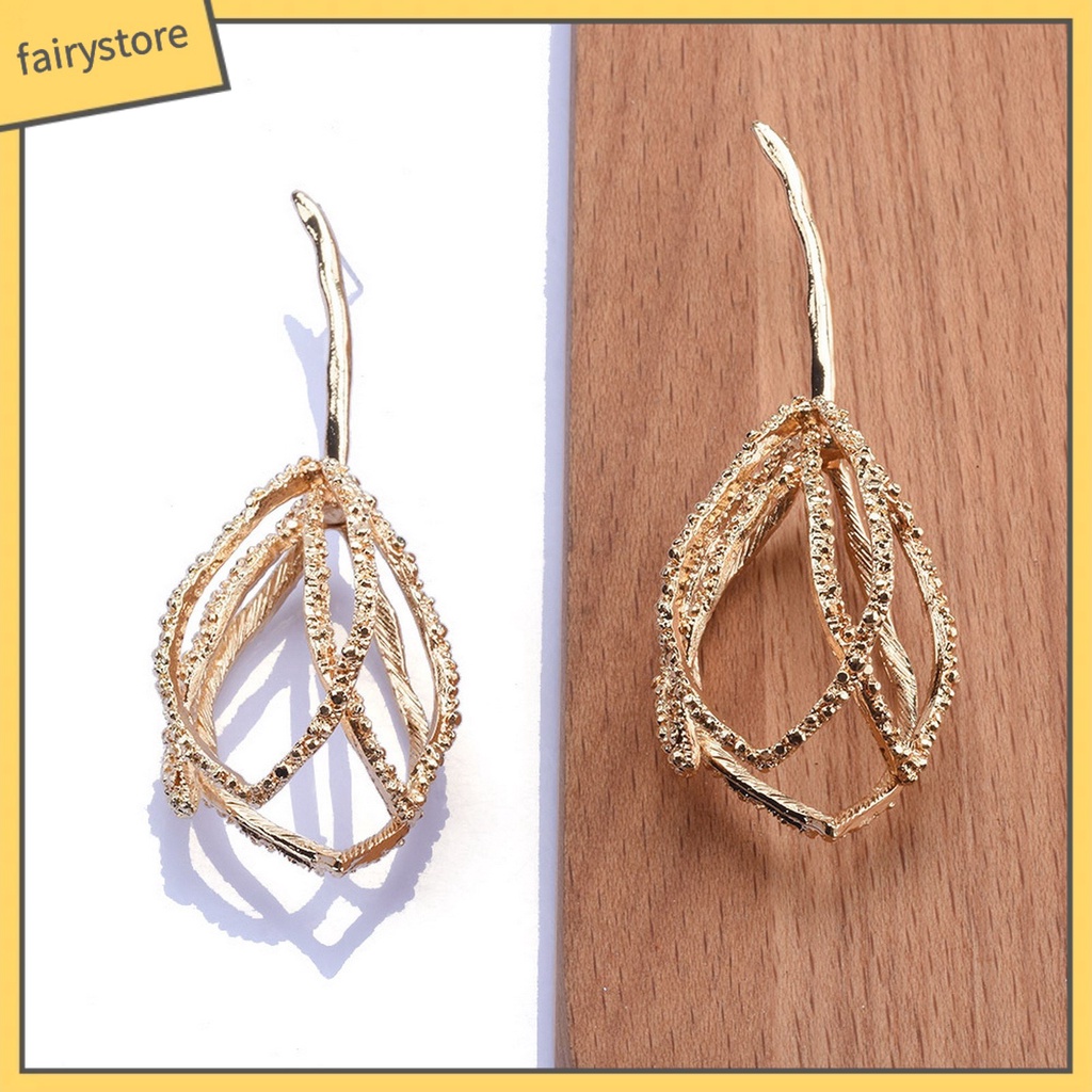 1 Đôi Bông Tai Kim Loại Hình Hoa Phong Cách Vintage Dành Cho Nữ