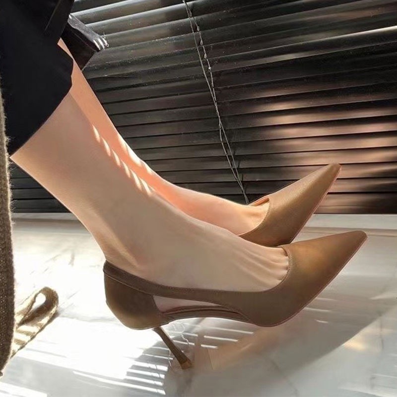 Giày cao gót YUNGUANG mũi nhọn đơn giản thời trang phong cách Pháp