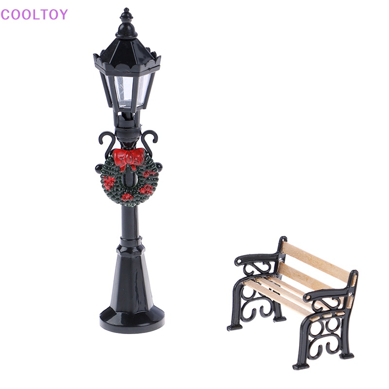 Mô Hình Đèn Đường 1 / 12 Dùng Để Trang Trí Vườn Nhà Búp Bê