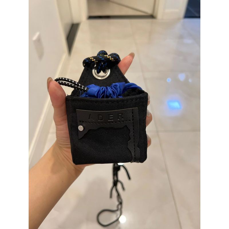 Túi adererror mini phối dây rút phong cách Nhật Bản đựng tai nghe thời trang