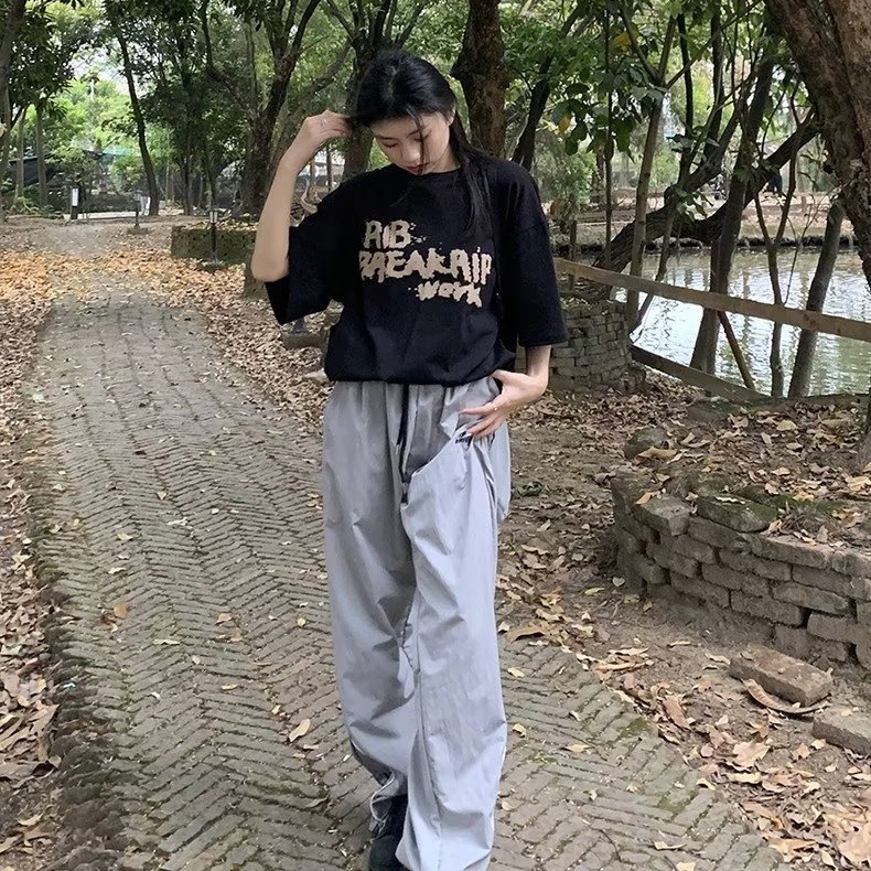 Quần Thể Thao Mỏng Màu Xám Phong Cách Retro Mỹ Nhanh Khô