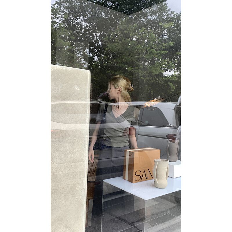 Áo Thun Ngắn Tay Cổ Chữ v Dáng Ôm Thời Trang Mùa Hè Dành Cho Nữ