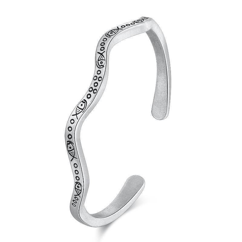 Vòng Tay Bạc Thái Lan Chiang Mai Khắc Hình Cá Nhỏ Điều Chỉnh Được Haobing boutiqu