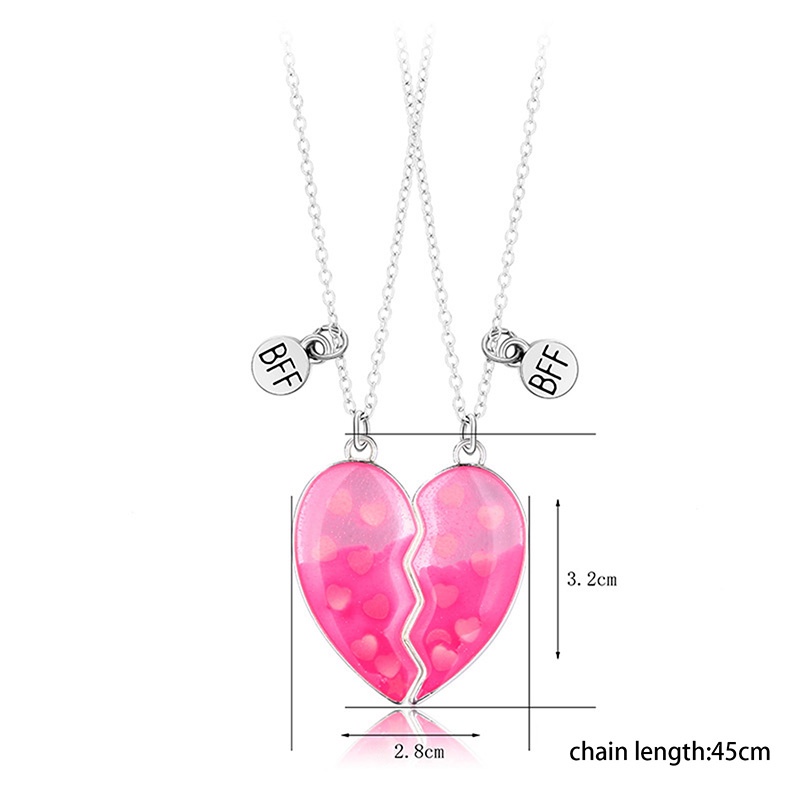 Ygt Set 2 Vòng cổ Mặt Trái Tim Từ Tính Phát Quang Nhiều Màu Sắc