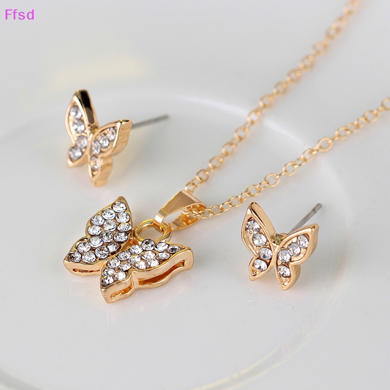 Set 4 Vòng cổ + Bông Tai Hình Bướm Đính Đá Dễ Thương