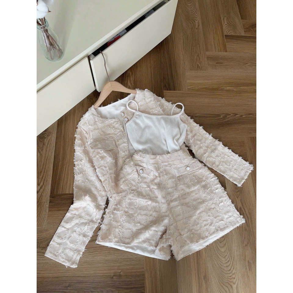 Set croptop dạ long vũ kèm áo croptop trong + short kem