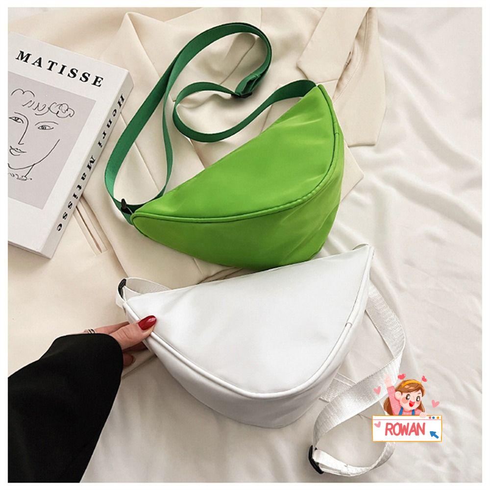 ROWANS Túi Đeo Vai Hình Tam Giác Bằng Nylon Màu Trơn Sức Chứa Lớn Thời Trang