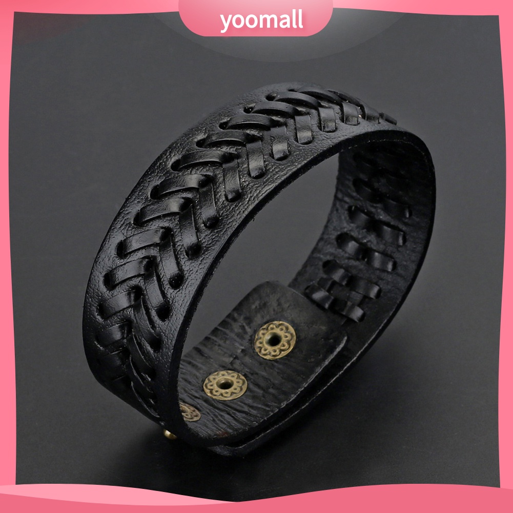 Vòng Tay Giả Da Bản To Đính Nút Phong Cách Vintage Cho Nam