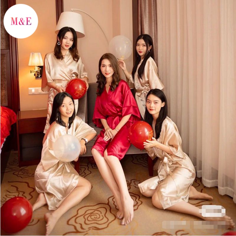 (M & E) Bán Chạy Áo Choàng Tắm Bằng Lụa Cho Phù Dâu / Làm Quà Tặng Tùy Chỉnh Cho Bạn Gái