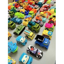 Ô tô đồ chơi mini vỏ hợp kim sắt chạy đà cót kéo lùi cực mạnh cho bé