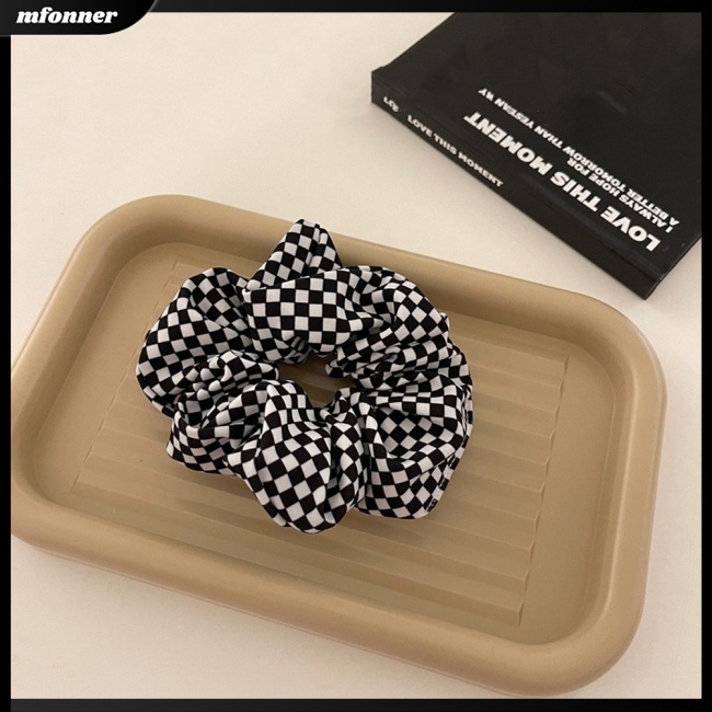 Băng Đô Cài Tóc Họa Tiết Caro Trắng Đen Hiện Đại