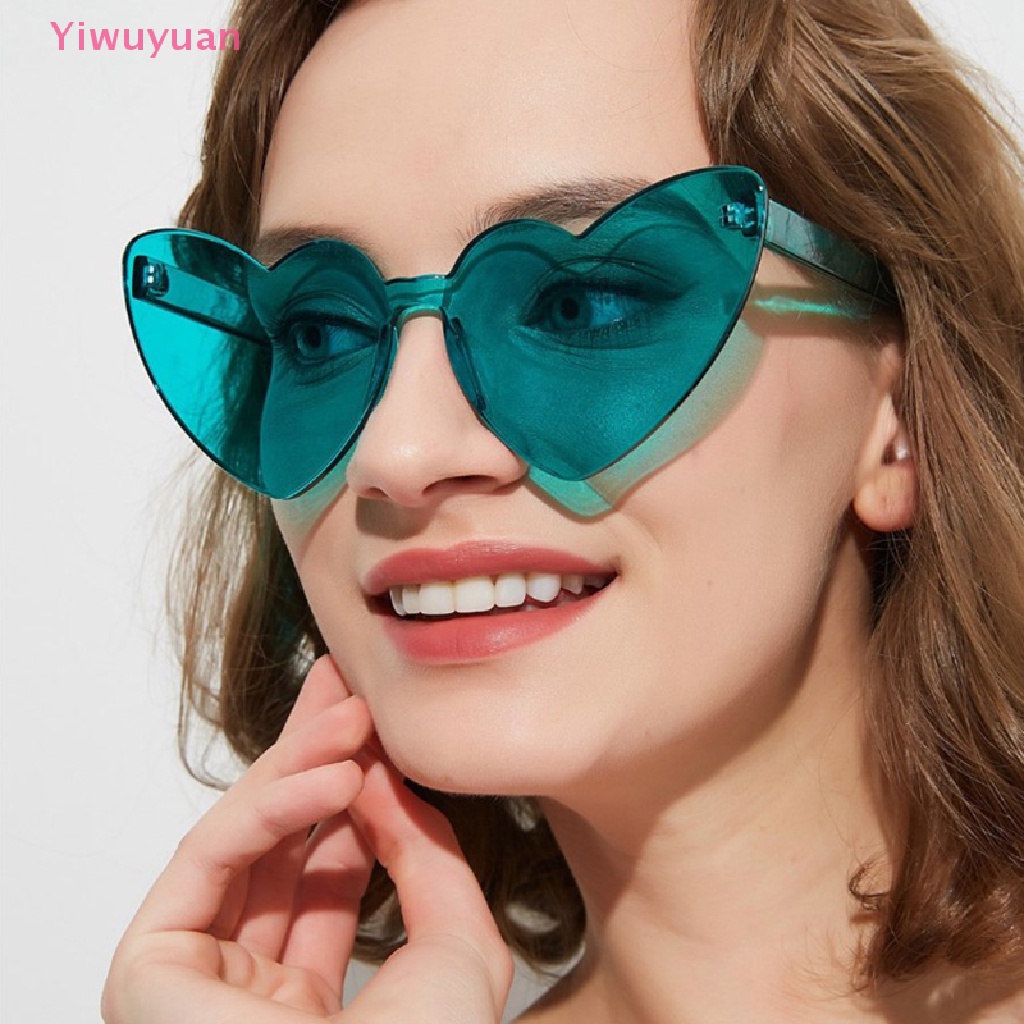 Kính Mát Hình Trái Tim Thời Trang Vintage Dành Cho Nữ