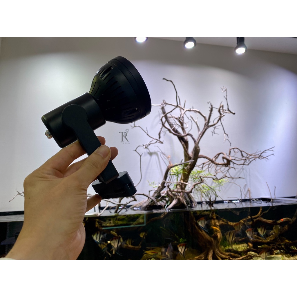 Đèn rọi Osram RGB có thể tùy biến chuôi ray hoặc treo