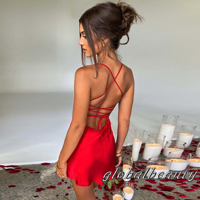 Đầm Hai Dây Cổ Chữ V Màu Sắc Đơn Giản Cho Nữ