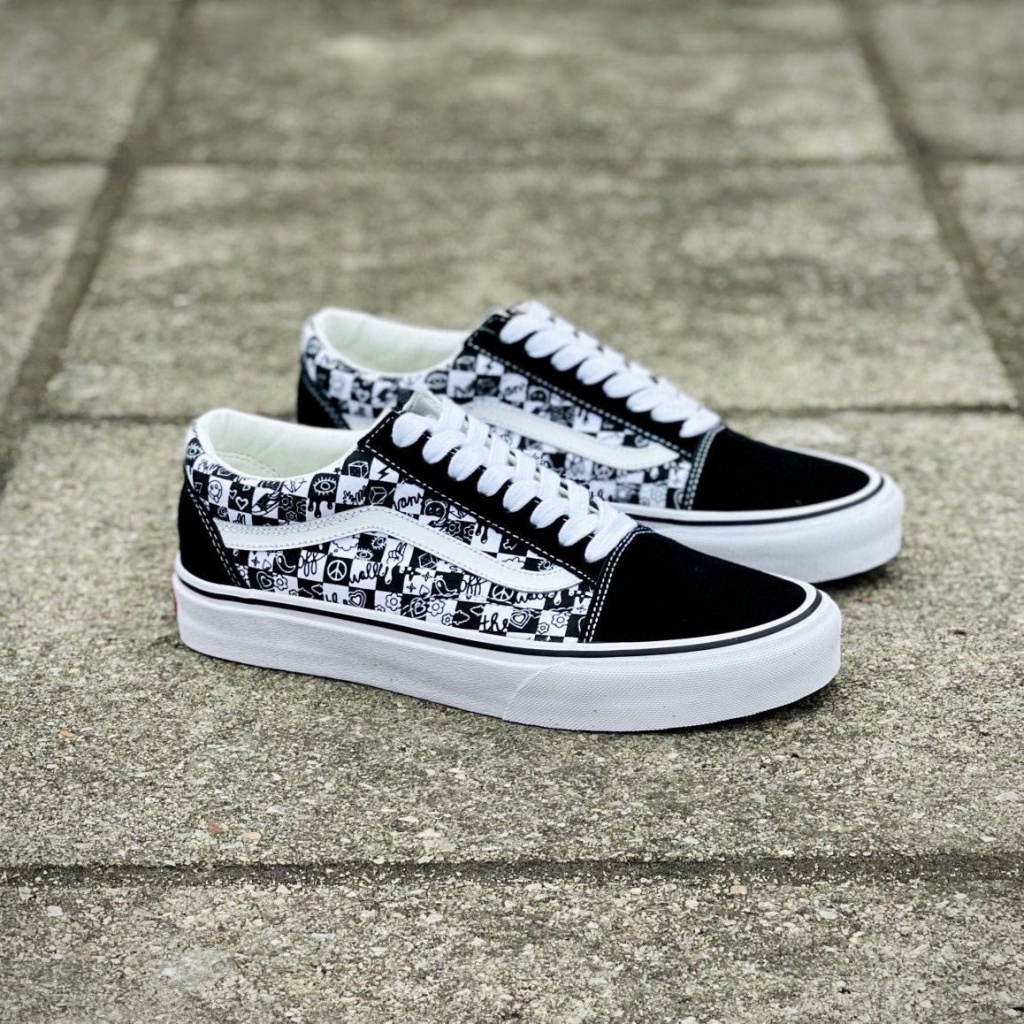 VANS Giày Trượt Ván Cổ Thấp In Họa Tiết Caro Trắng Đen Thời Trang Cho Nam Và Nữ