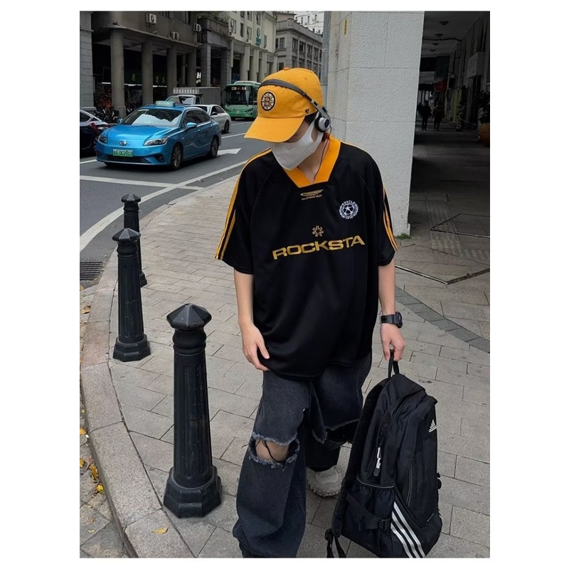 Áo Thun Tay Ngắn Cổ Chữ v Form Rộng Thêu Họa Tiết Phong Cách Retro Mỹ Cho Nam Nữ