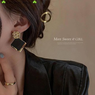 (A31) Bông tai lớn vuông màu đen thời trang, thiết kế thích hợp cho nữ, ánh sáng cổ điển sang trọng, cảm giác kim loại, sang trọng nhẹ nhàng, bông tai sơn mài, bông tai sequin hình học