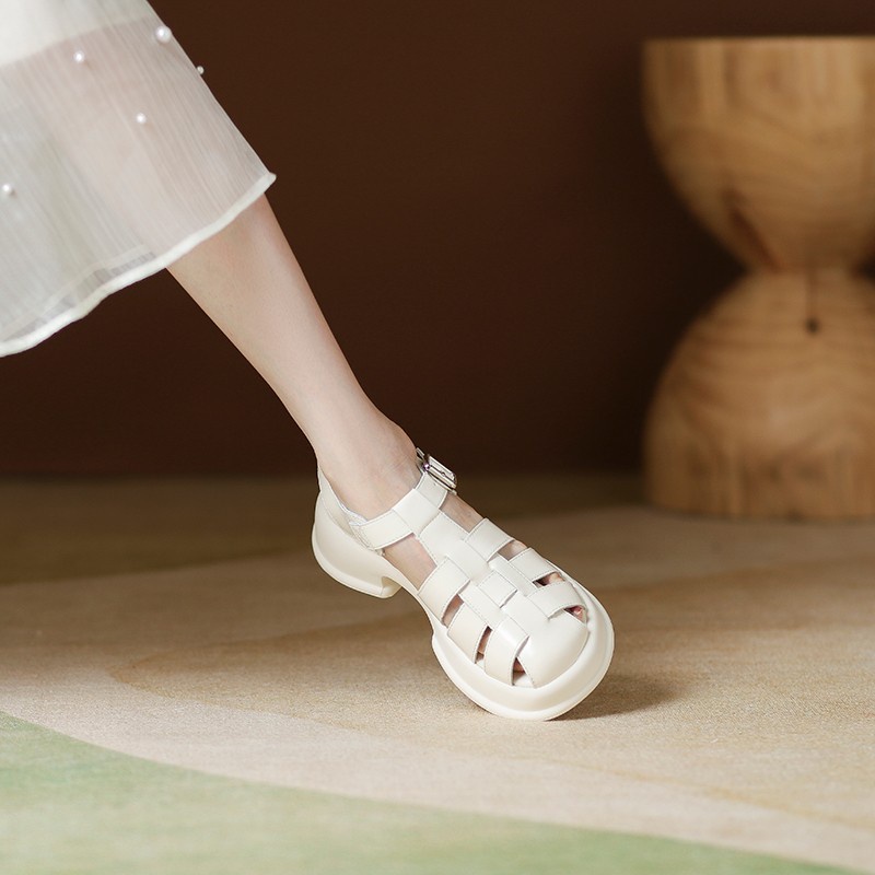 Duoya Tóc Thẳng ~ [Hàng Có Sẵn] Giày Sandal Đế Dày Mềm Mại Bằng Da Mềm Đế Thô Tăng Chiều Cao Thời Trang Cho Nữ Size Nhỏ Miễn Phí Vận Chuyển