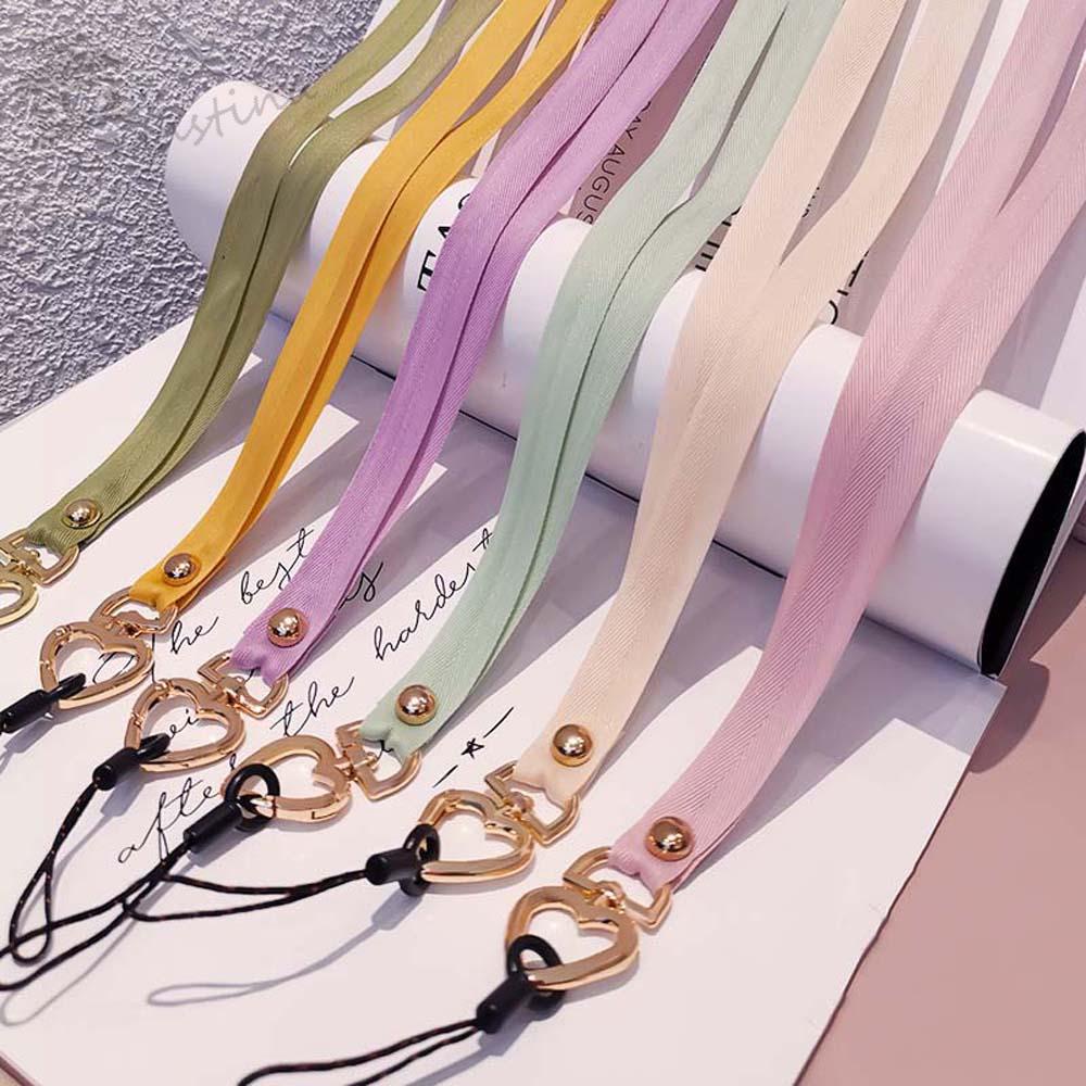 Dây Đeo Cổ Gắn Móc Chìa Khóa / Thẻ ID / Điện Thoại Bằng Kim Loại Chống Thất Lạc Tiện Dụng