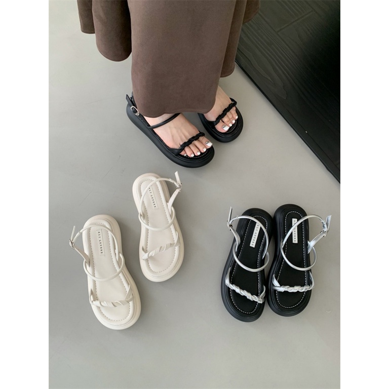 Giày Sandal Đế Xuồng Dày Hở Ngón Mùa Hè 2023 Phong Cách Mới Cho Nữ